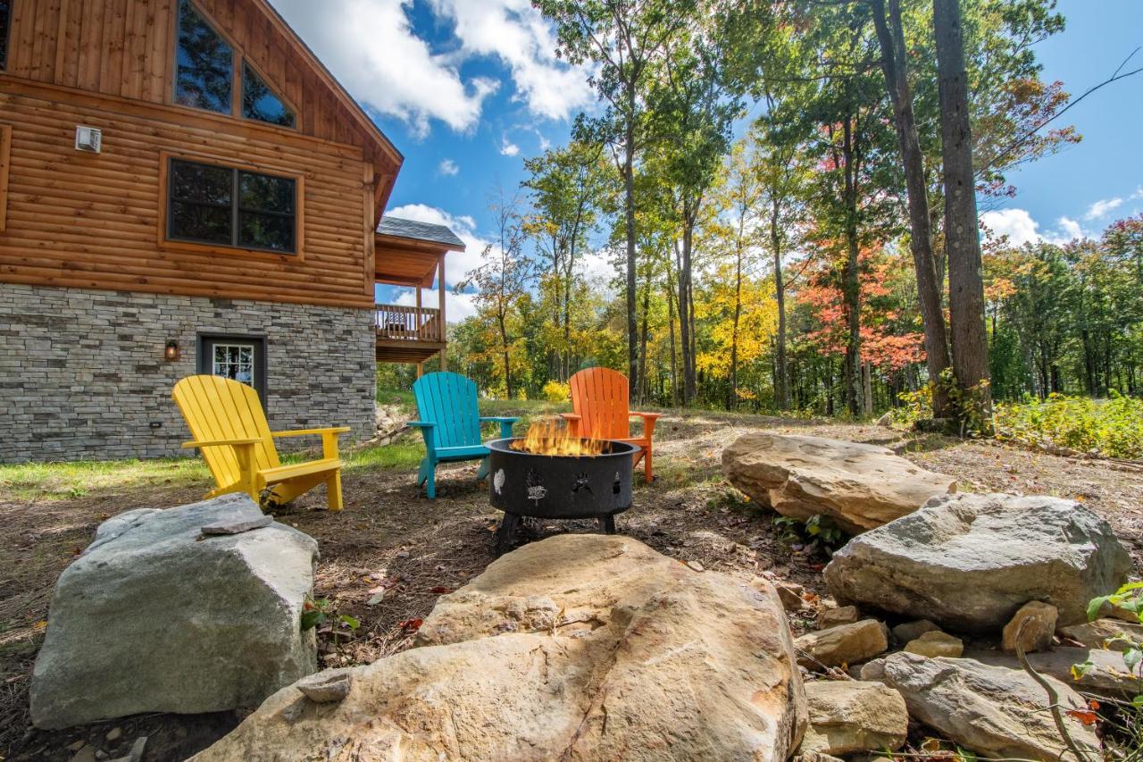 Cjs Mountain Lodge МакХенри Екстериор снимка