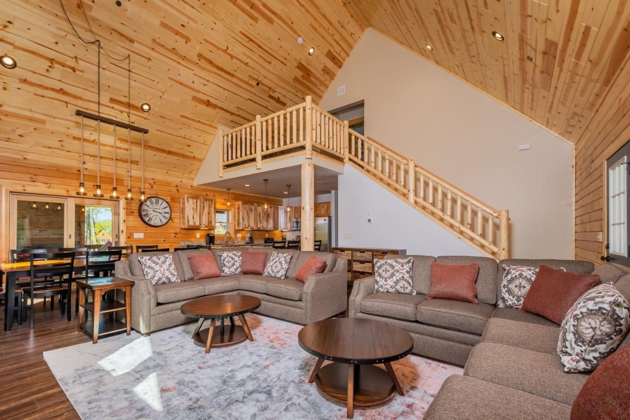 Cjs Mountain Lodge МакХенри Екстериор снимка